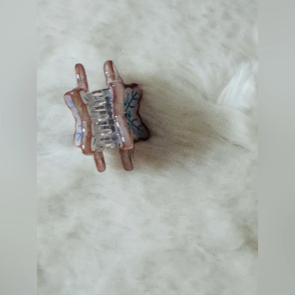 Snowflake Shaped Hair Claw Clip, Acrylic with Blue Crystal Accents
